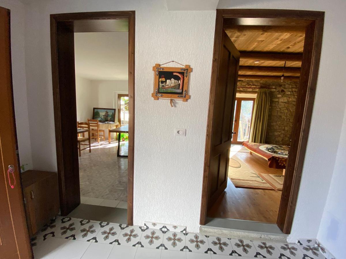 Villa Shuaipaj Gjirokastër 外观 照片