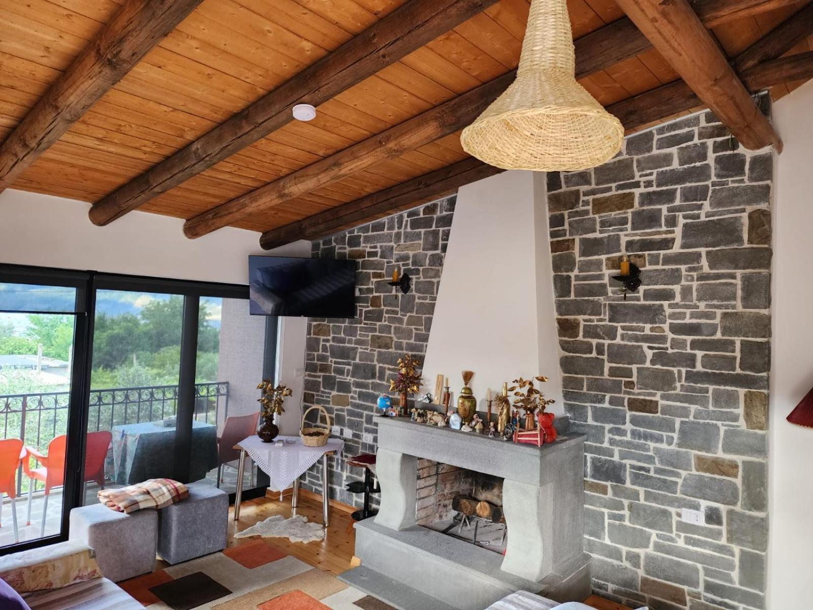 Villa Shuaipaj Gjirokastër 外观 照片