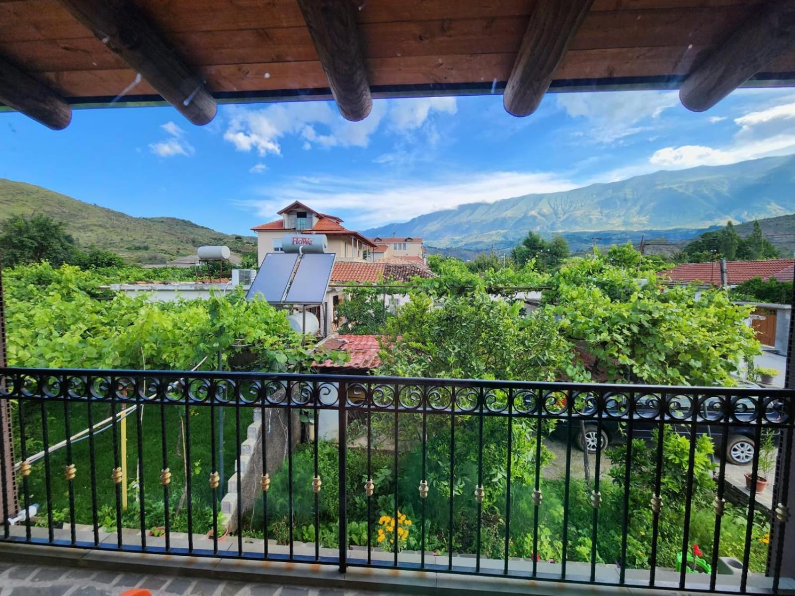Villa Shuaipaj Gjirokastër 外观 照片